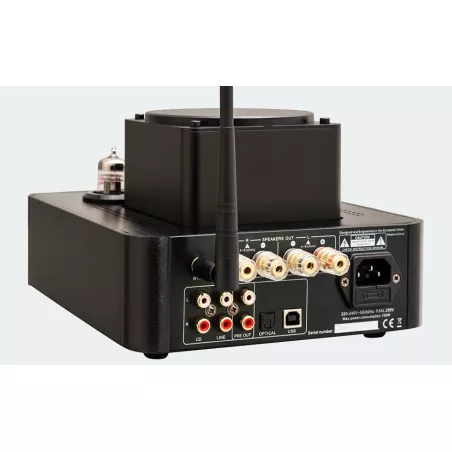 Amplificateur intégré hybride  HTA-700B v.3 USB