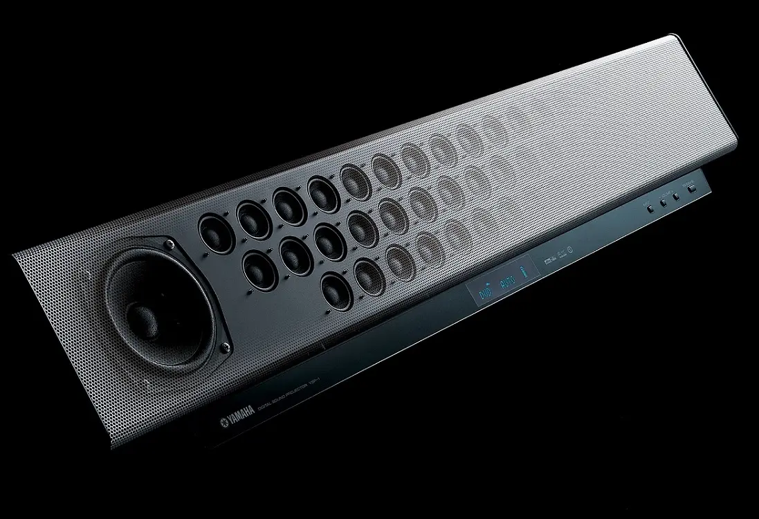 Barre de son Yamaha YSP-1, pionnière de la technologie beam en 2004