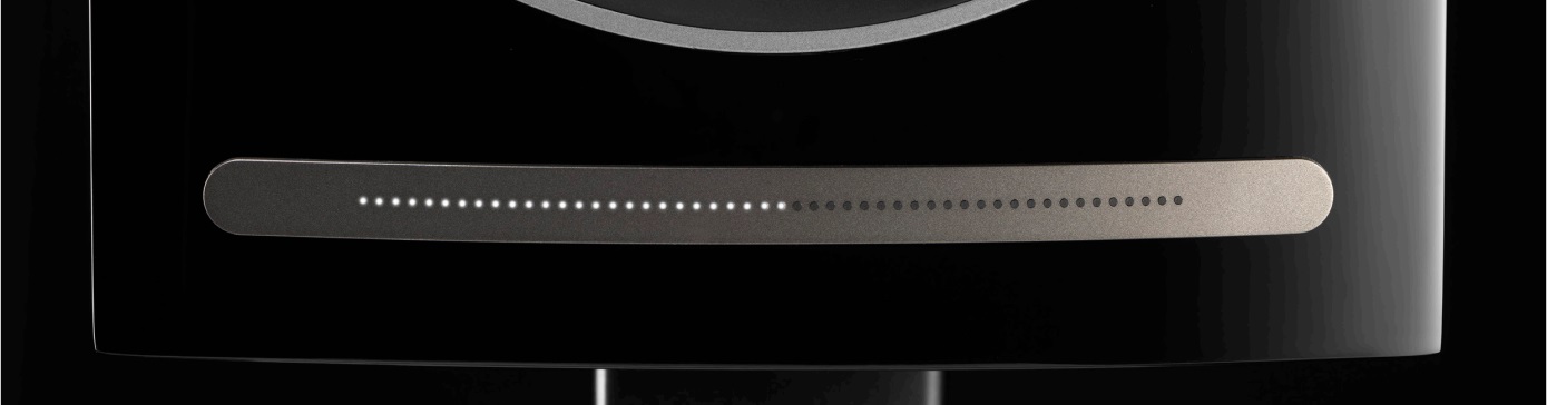 La barre LED indique le niveau de volume des enceinets sans fil Dali Rubicon 8C