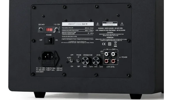 Panneau arrière de l’Elipson Classic Sub 10 : réglages phase, coupure et volume, entrées ligne et LFE, sortie ligne