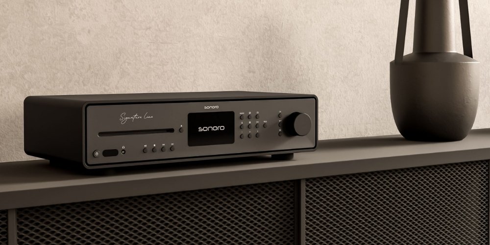 Sonoro Maestro Quantum Signature noir mat de trois quarts, inscription Signature Line en façade aluminium et molette Diamond Grip visible